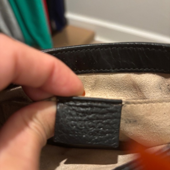 Authentic Gucci crossbody - Picture 9 of 15